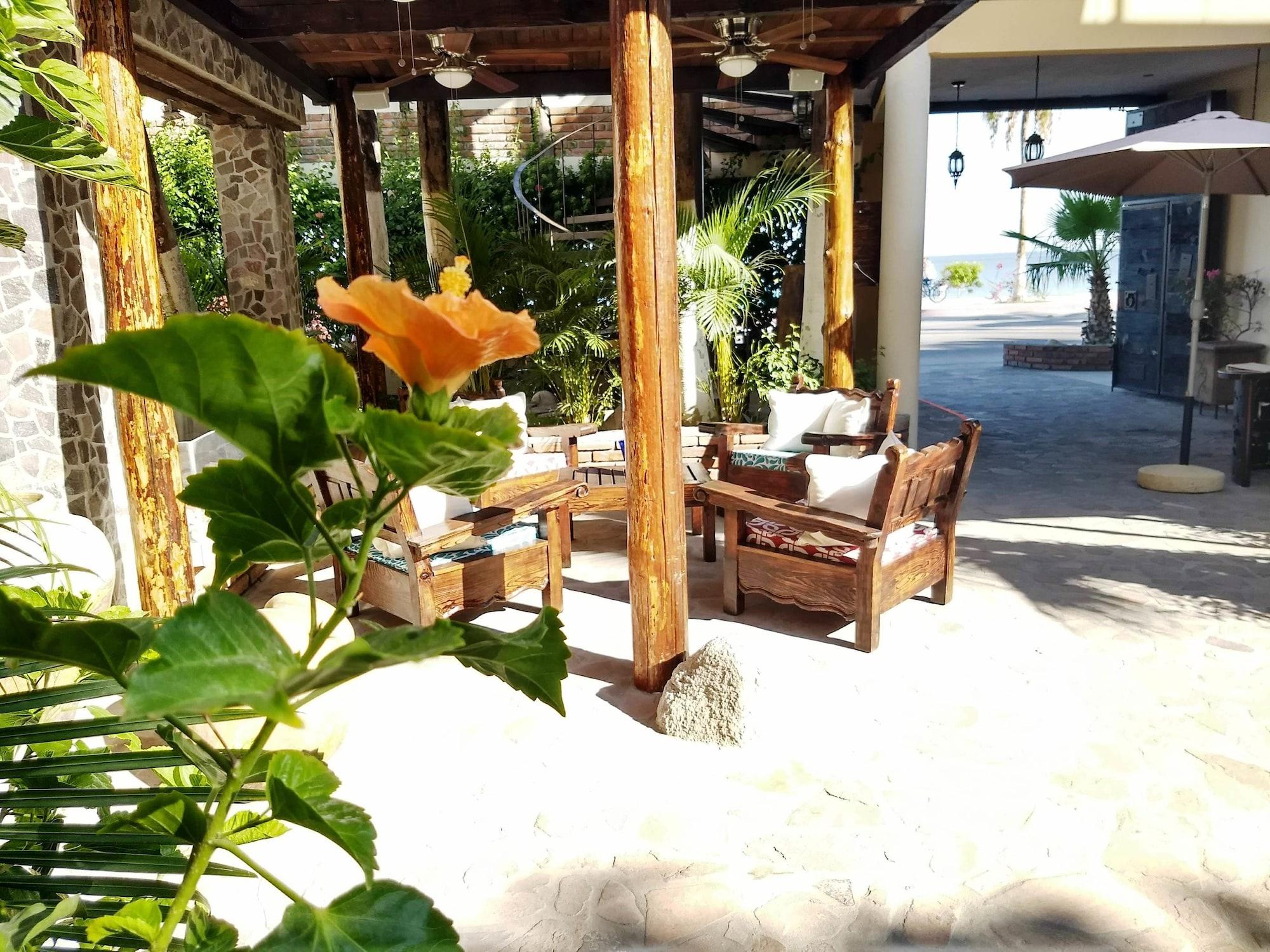Posada De Las Flores לה פז מראה חיצוני תמונה