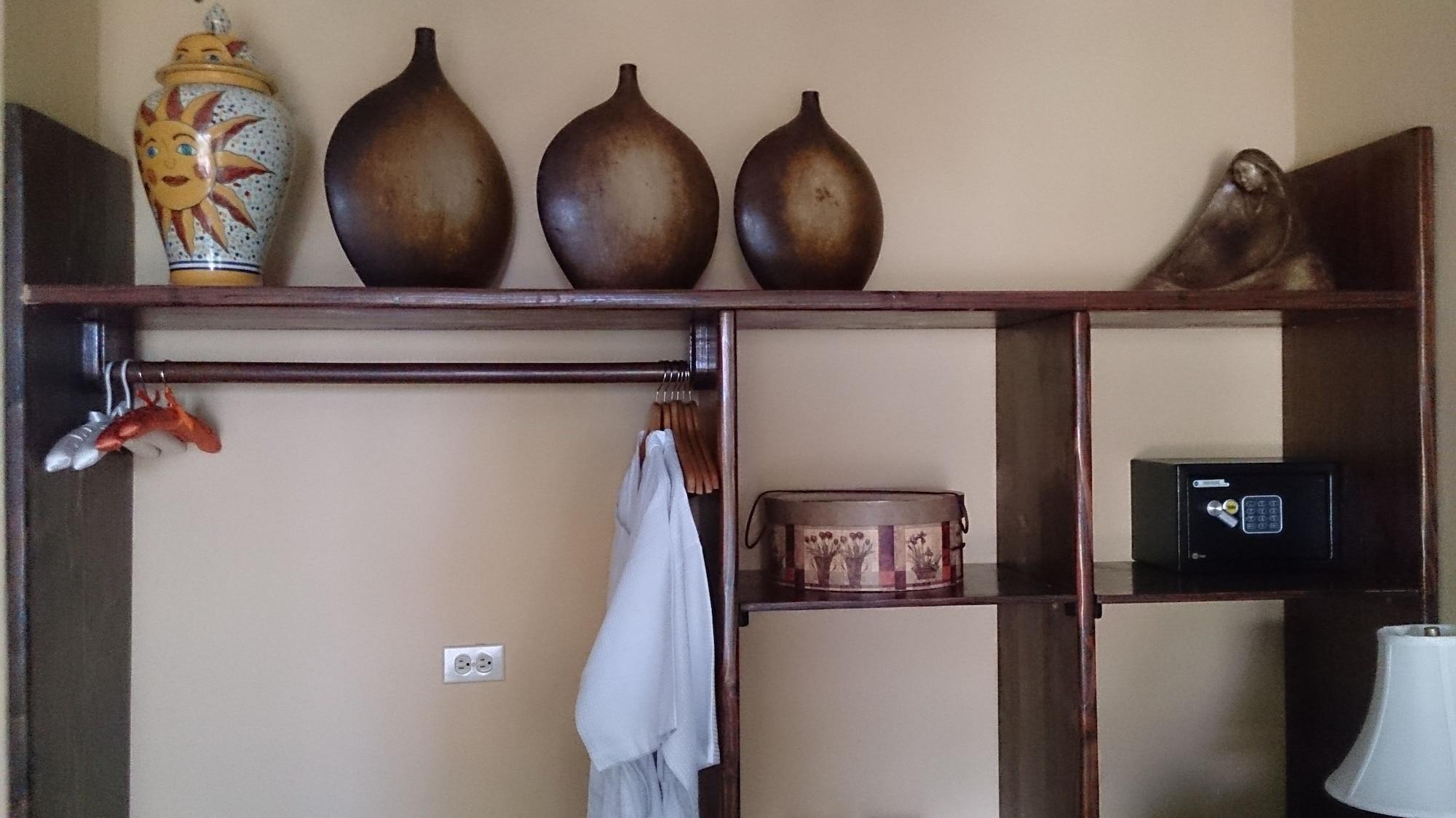 Posada De Las Flores לה פז מראה חיצוני תמונה