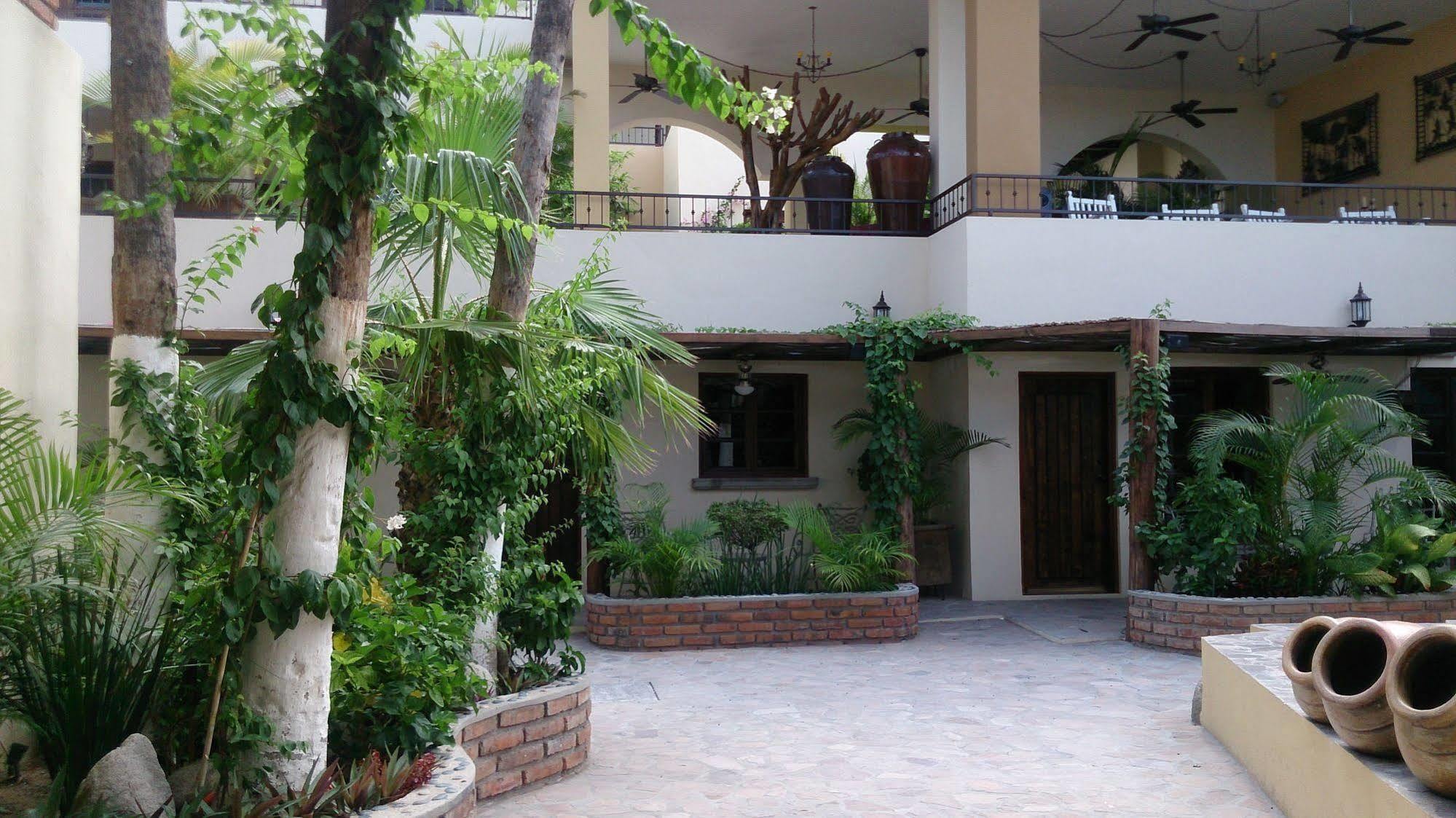 Posada De Las Flores לה פז מראה חיצוני תמונה